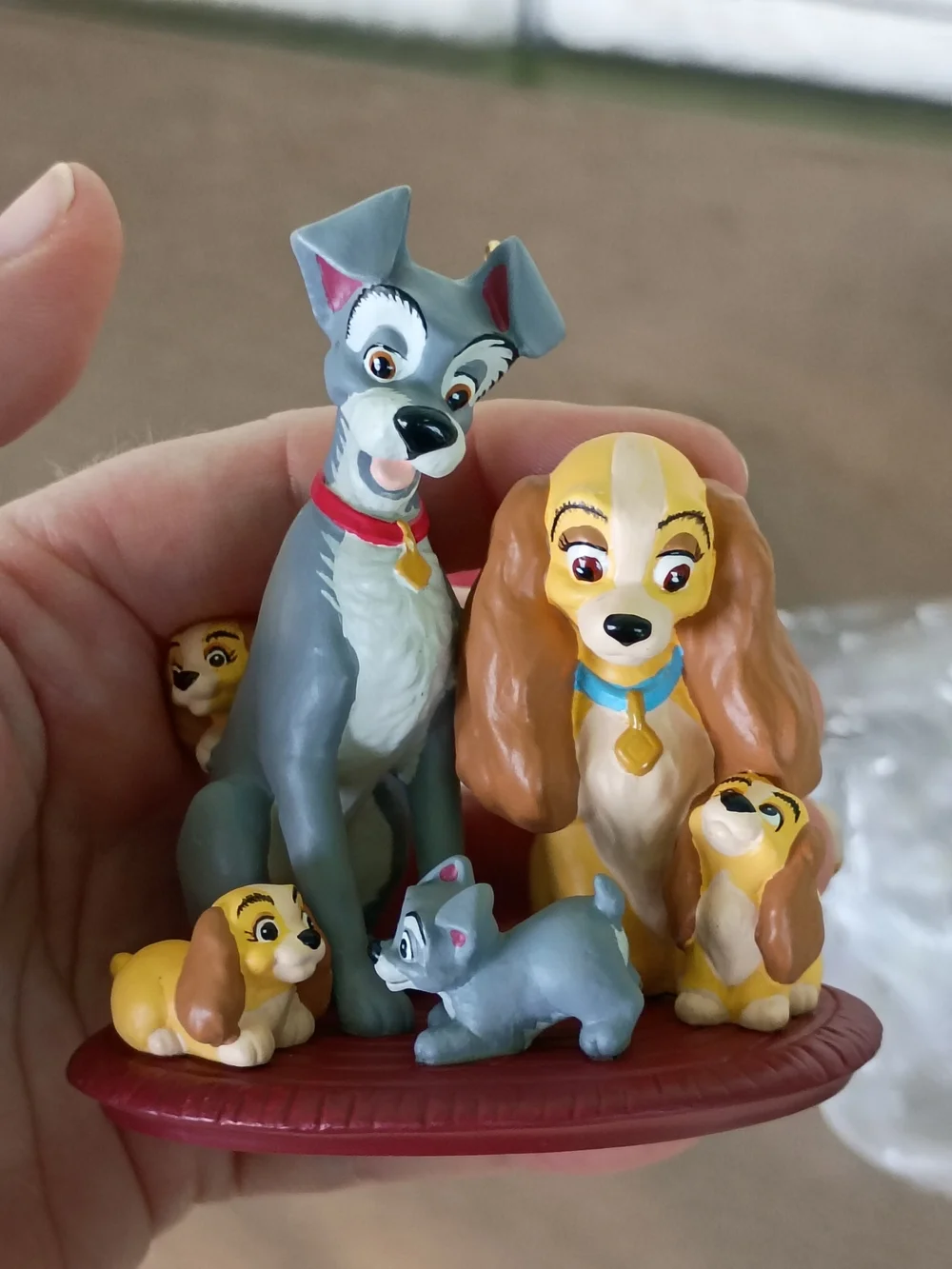 Lady & The Tramp Hallmark Keepsake Ornament Disney Family Portrait